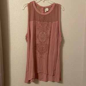 Sleeveless embroidered blouse